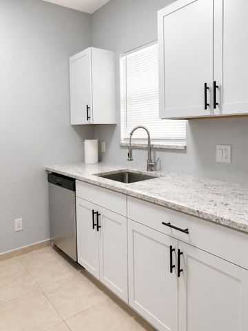 621 Cypress Lake Boulevard K16, Deerfield Beach, FL 33064
