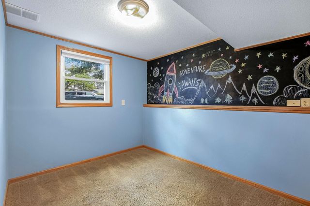 13949 Gauntlet Court, Apple Valley, MN 55124