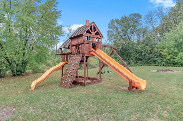 13949 Gauntlet Court, Apple Valley, MN 55124