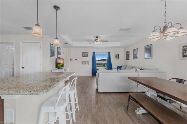 9016 Meadow CIR, Labelle, FL 33935