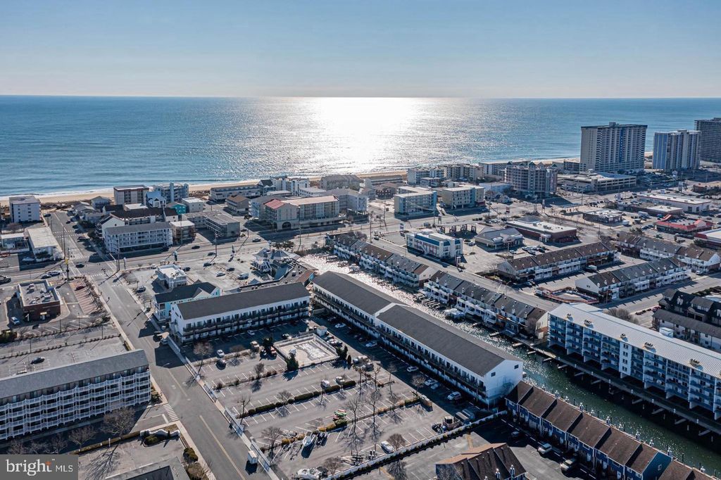 103 123RD ST #105A1, Ocean City, MD 21842