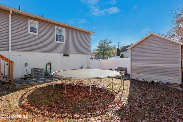 201 Morningside Street, Toms River, NJ 08757