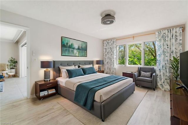 1526 Oyster Catcher PT 1526A, Naples, FL 34105