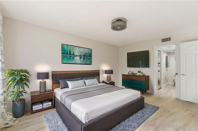 1526 Oyster Catcher PT 1526A, Naples, FL 34105