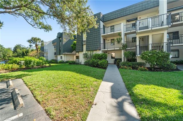 1526 Oyster Catcher PT 1526A, Naples, FL 34105