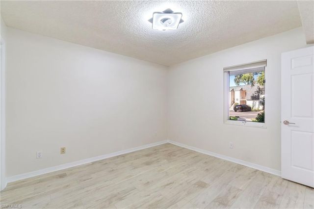 1526 Oyster Catcher PT 1526A, Naples, FL 34105