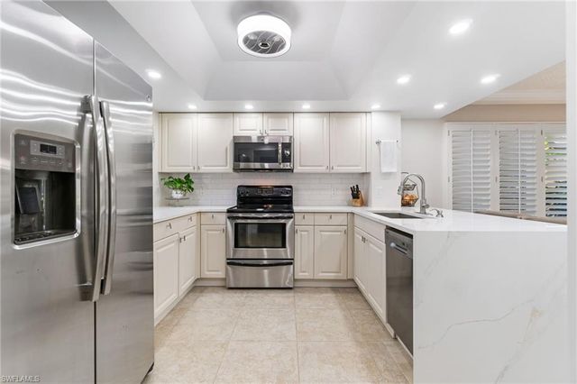 1526 Oyster Catcher PT 1526A, Naples, FL 34105