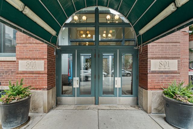 801 S Wells Street 503, Chicago, IL 60607