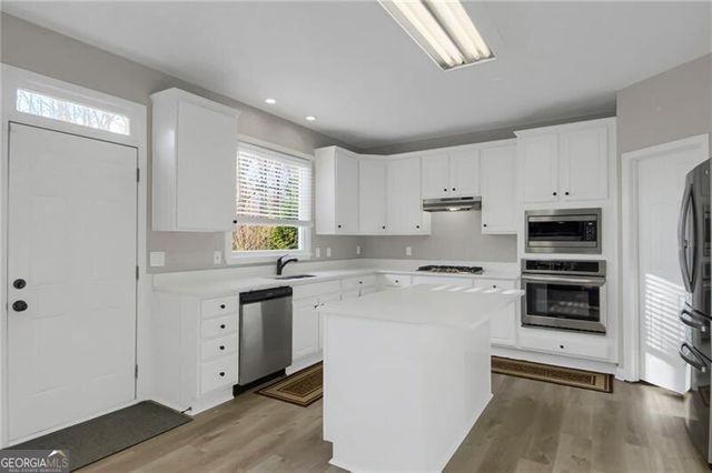 940 Ambleside Drive, Suwanee, GA 30024