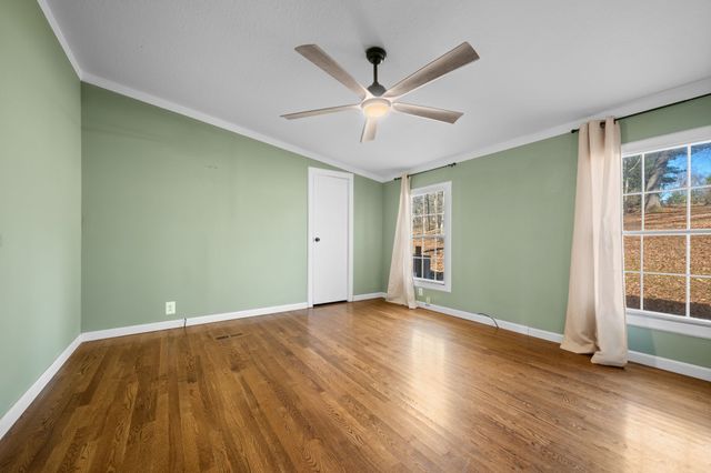 1651 Neptune Rd, Ashland City, TN 37015