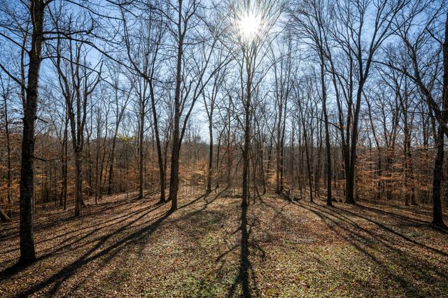 1651 Neptune Rd, Ashland City, TN 37015