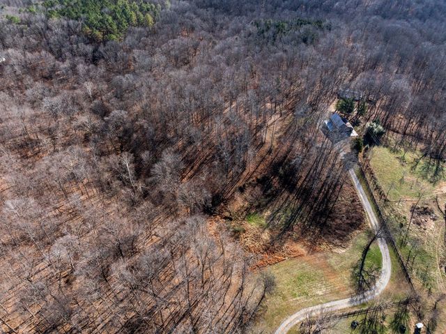 1651 Neptune Rd, Ashland City, TN 37015