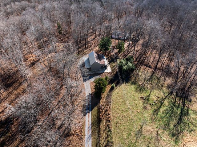 1651 Neptune Rd, Ashland City, TN 37015