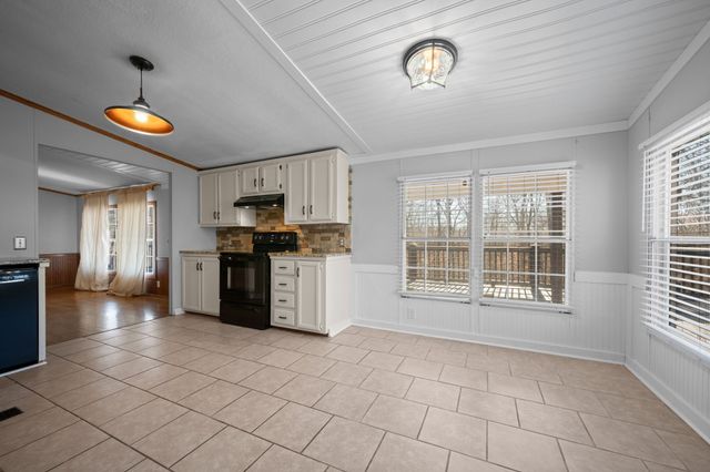 1651 Neptune Rd, Ashland City, TN 37015