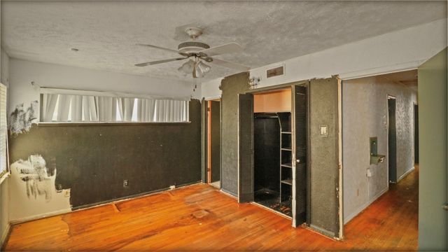 4926 Rand, Dallas, TX 75216