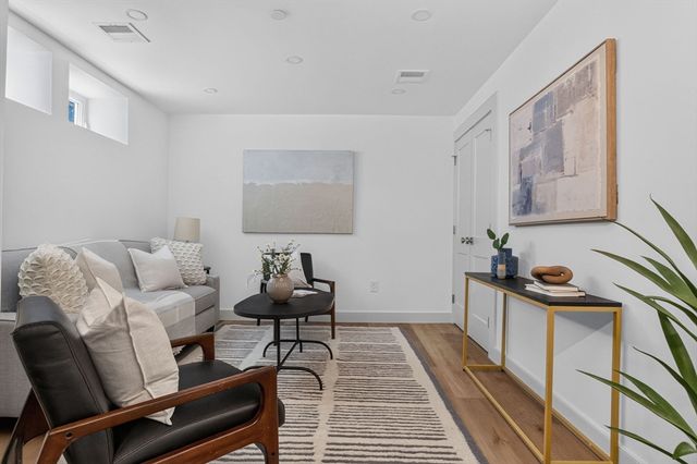146 Jaques St A, Somerville, MA 02145