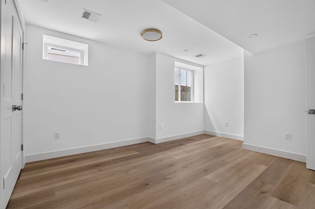 146 Jaques St A, Somerville, MA 02145