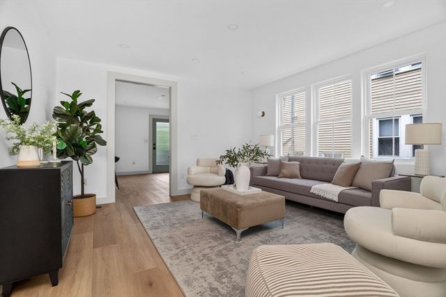 146 Jaques St A, Somerville, MA 02145