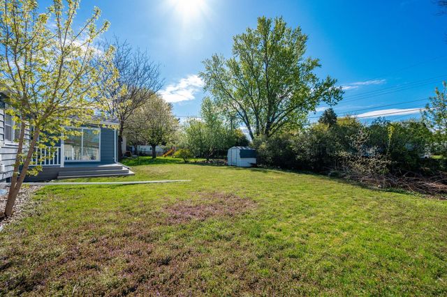 1756 Saunders Avenue, Saint Paul, MN 55116