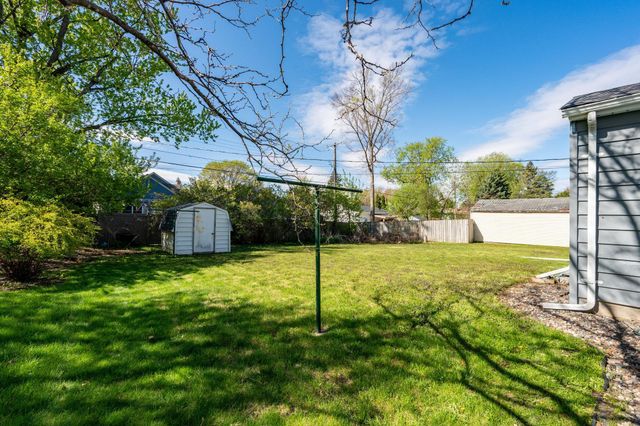 1756 Saunders Avenue, Saint Paul, MN 55116