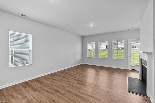 197 Candytuft Court, Lexington, NC 27295