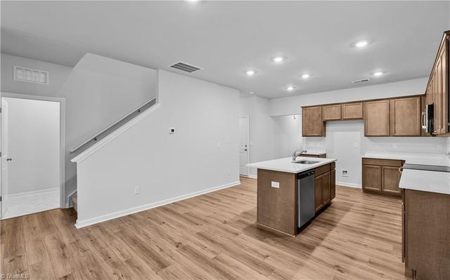 197 Candytuft Court, Lexington, NC 27295