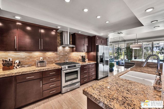 72355 Rodeo Way, Rancho Mirage, CA 92270