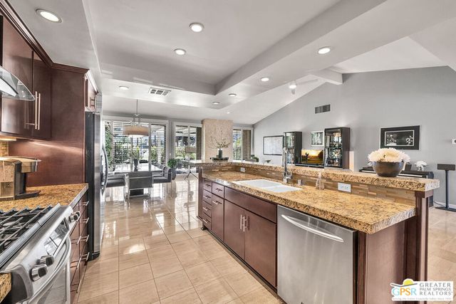 72355 Rodeo Way, Rancho Mirage, CA 92270