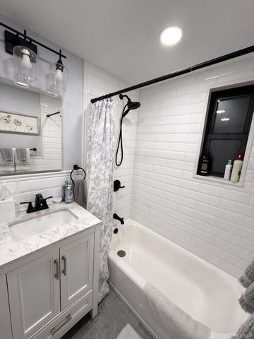 200-10 17th Avenue 2-89, Whitestone, NY 11360