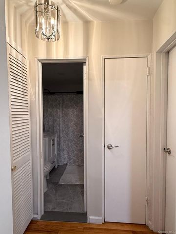 200-10 17th Avenue 2-89, Whitestone, NY 11360