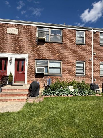 200-10 17th Avenue 2-89, Whitestone, NY 11360