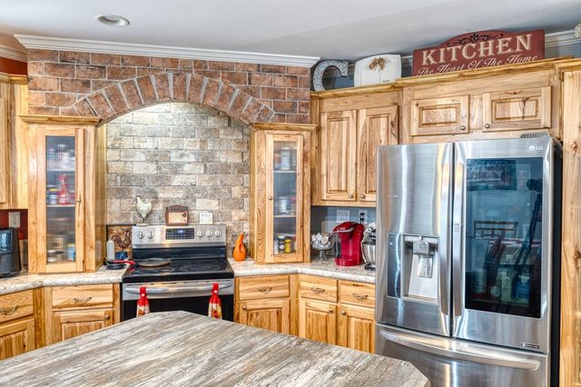 1189 CR 350, Concan, TX 78838