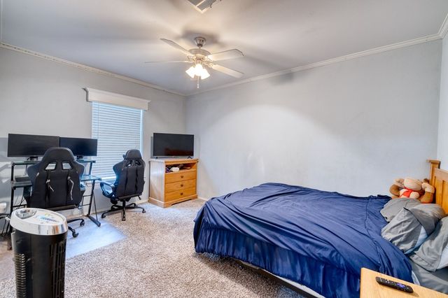 1189 CR 350, Concan, TX 78838