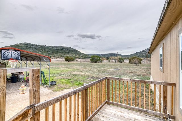 1189 CR 350, Concan, TX 78838