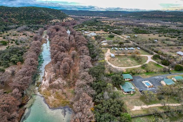 1189 CR 350, Concan, TX 78838