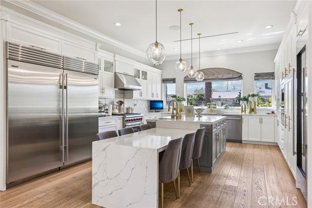 6850 Longridge, North Hollywood (los Angeles), CA 91605