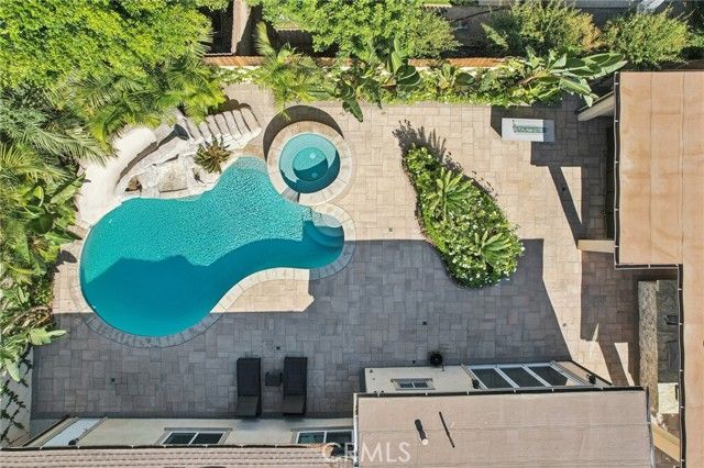 6850 Longridge, North Hollywood (los Angeles), CA 91605