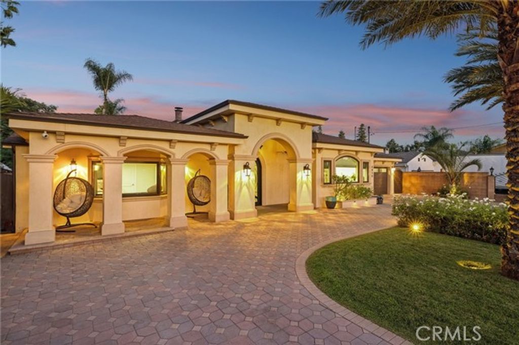 6850 Longridge, North Hollywood (los Angeles), CA 91605