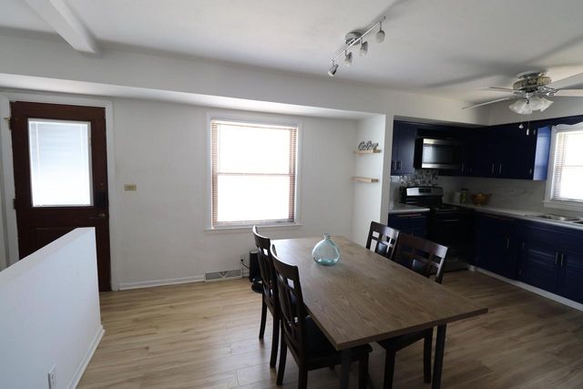 5228 9th STREET, Milwaukee, WI 53221