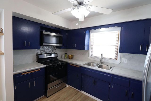 5228 9th STREET, Milwaukee, WI 53221