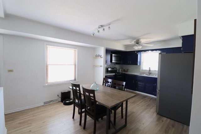 5228 9th STREET, Milwaukee, WI 53221