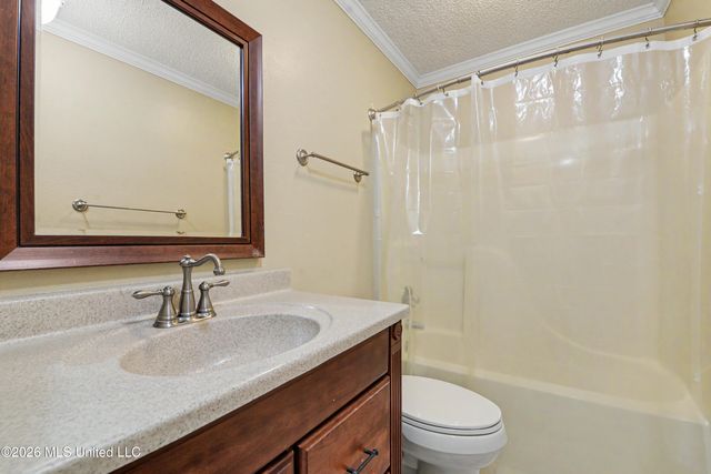 497 Dan M Russell Drive, Bay Saint Louis, MS 39520