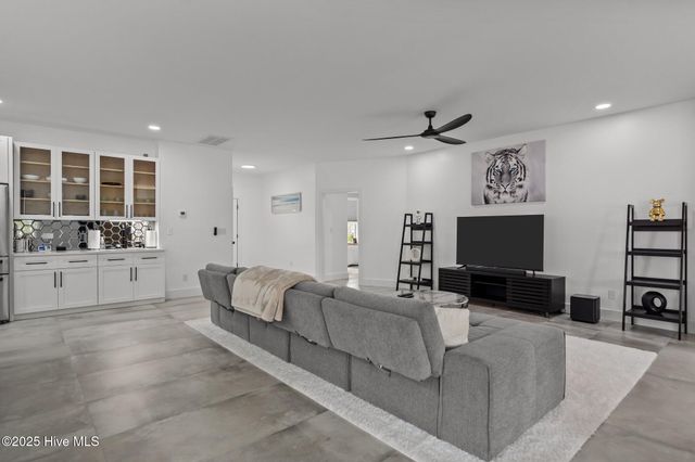 1224 Williamsburg Court, Wilmington, NC 28411