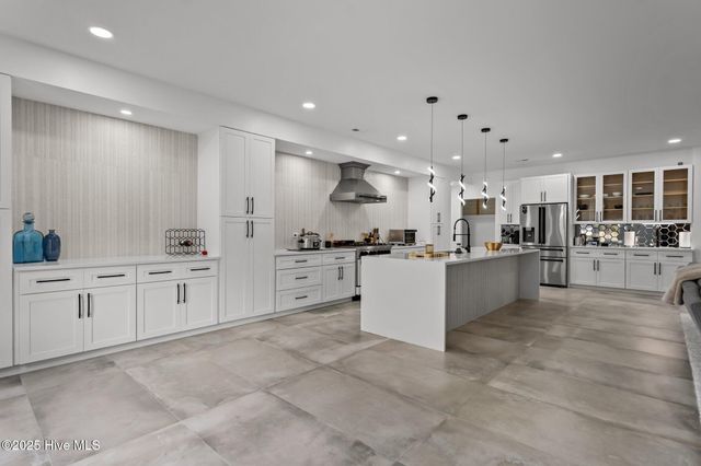 1224 Williamsburg Court, Wilmington, NC 28411