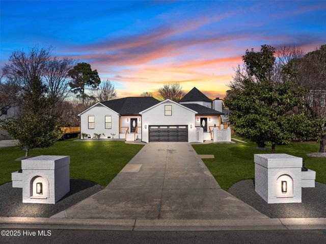 1224 Williamsburg Court, Wilmington, NC 28411