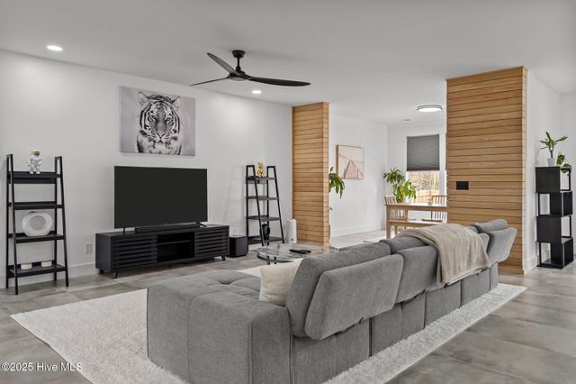 1224 Williamsburg Court, Wilmington, NC 28411