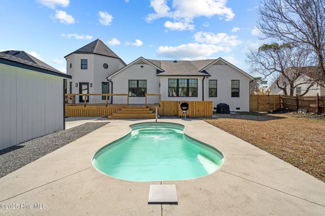1224 Williamsburg Court, Wilmington, NC 28411