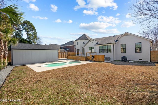 1224 Williamsburg Court, Wilmington, NC 28411