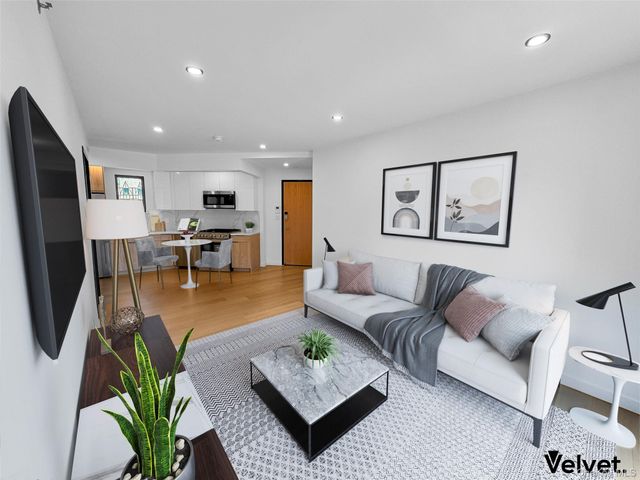 11617 Grosvenor Lane 5C, Richmond Hill, NY 11418
