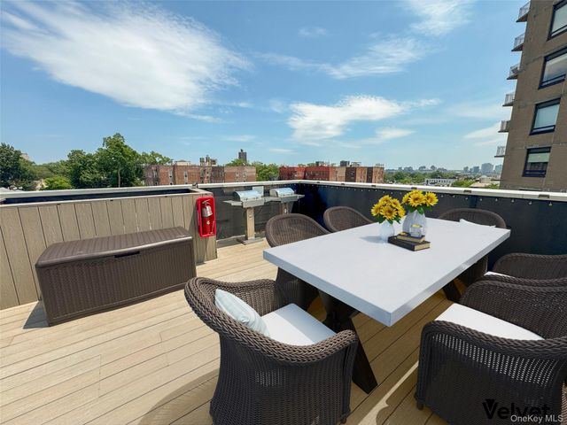 11617 Grosvenor Lane 5C, Richmond Hill, NY 11418